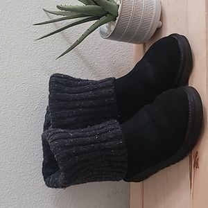 🌅 UGG AUSTRALIA CAMBRIDGE BOOTS.